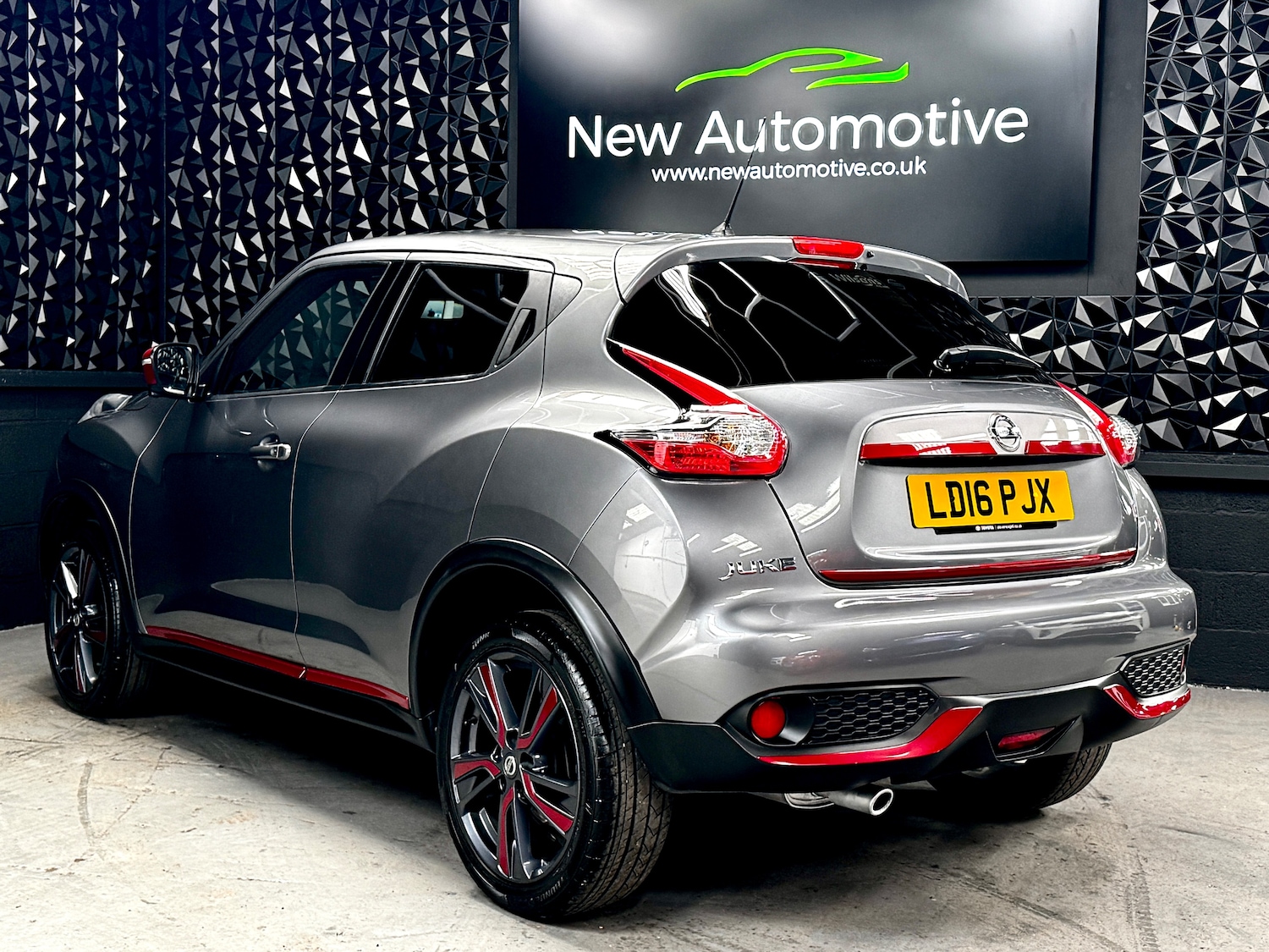 Used Nissan Juke 2016 for sale - 78207043: Photo 40