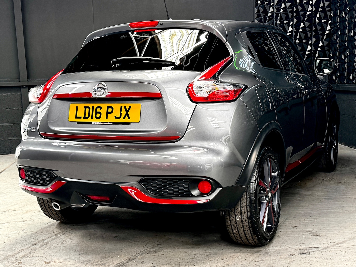 Used Nissan Juke 2016 for sale - 78207043: Photo 43