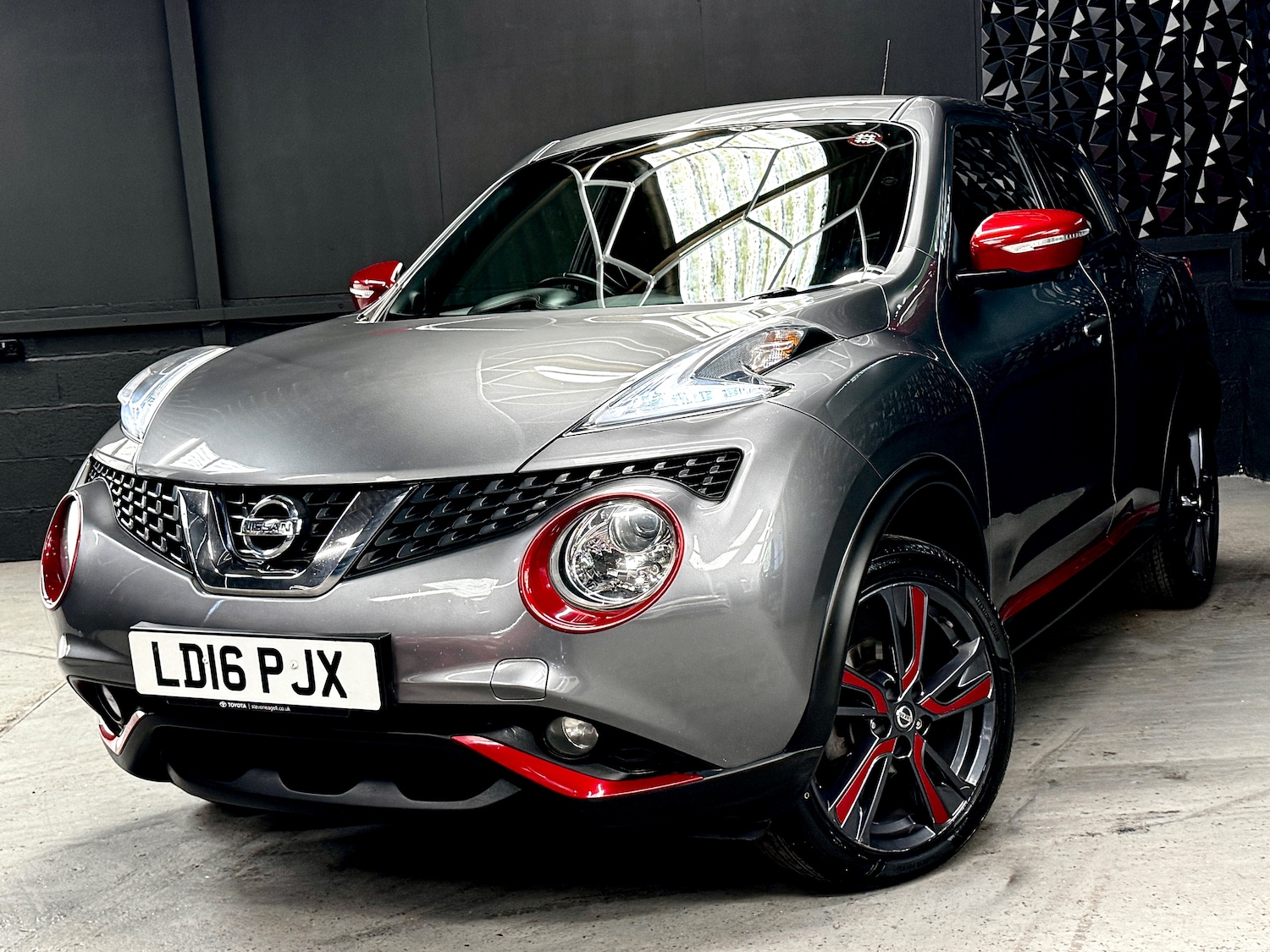 Used Nissan Juke 2016 for sale - 78207043: Photo 8