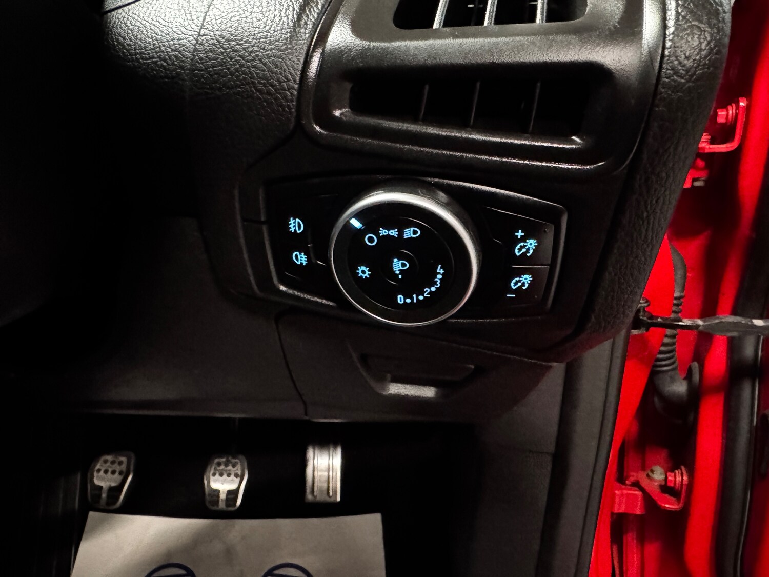 Used Ford Focus 2015 for sale - 78035799: Photo 64