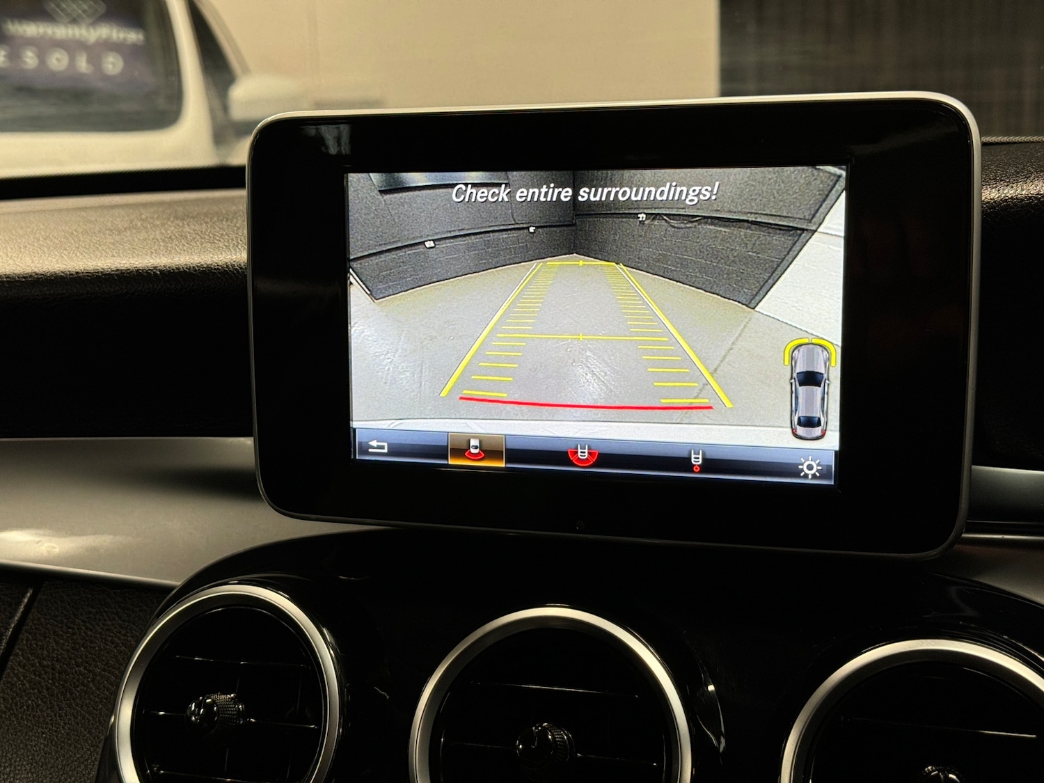 Used Mercedes-Benz C Class 2017 for sale - 78035811: Photo 2