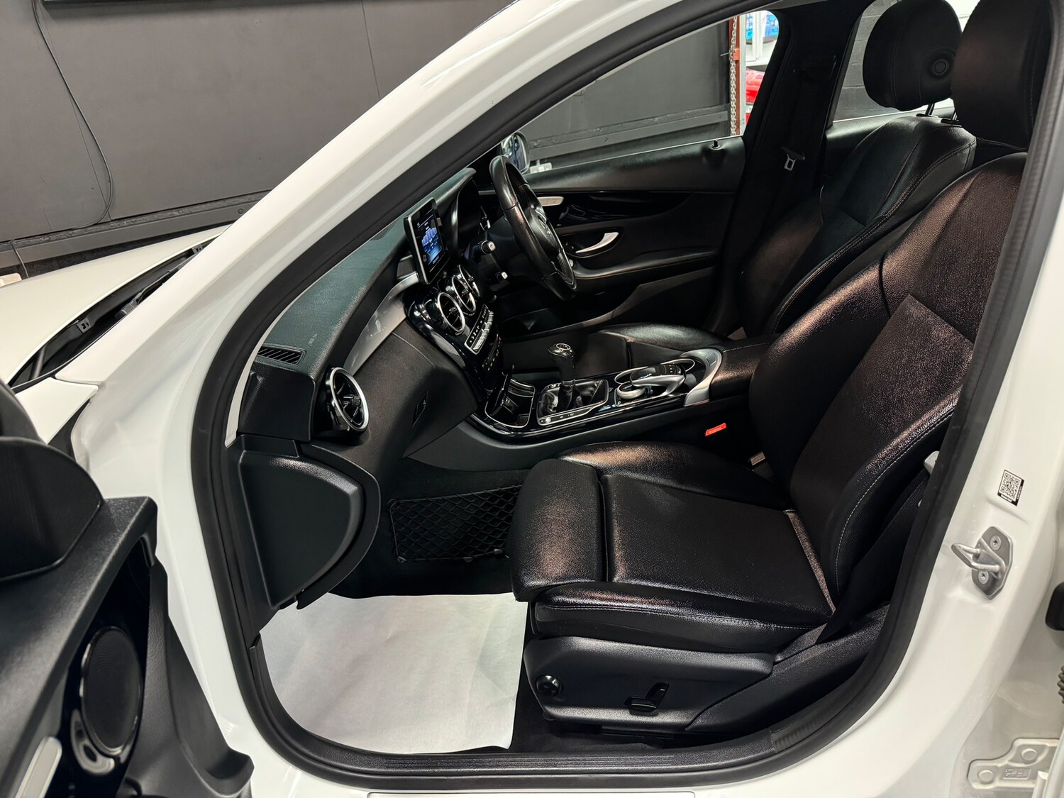 Used Mercedes-Benz C Class 2017 for sale - 78035811: Photo 56