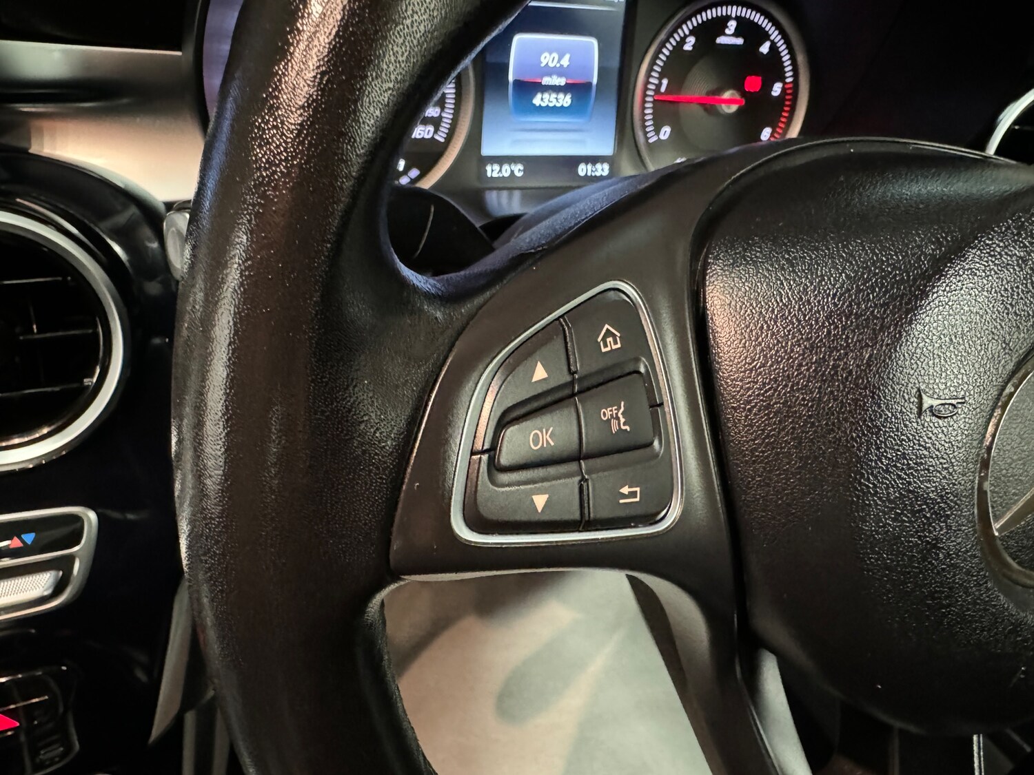 Used Mercedes-Benz C Class 2017 for sale - 78035811: Photo 60