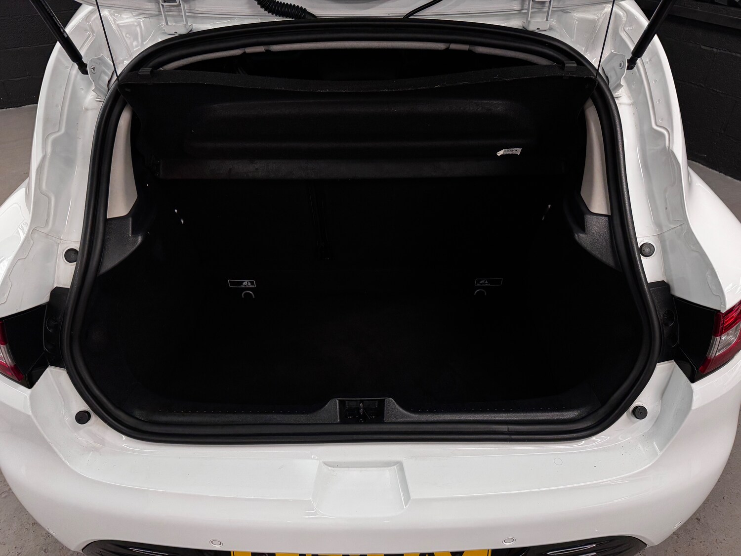 Used Renault Clio for sale - 78035834: Photo 22