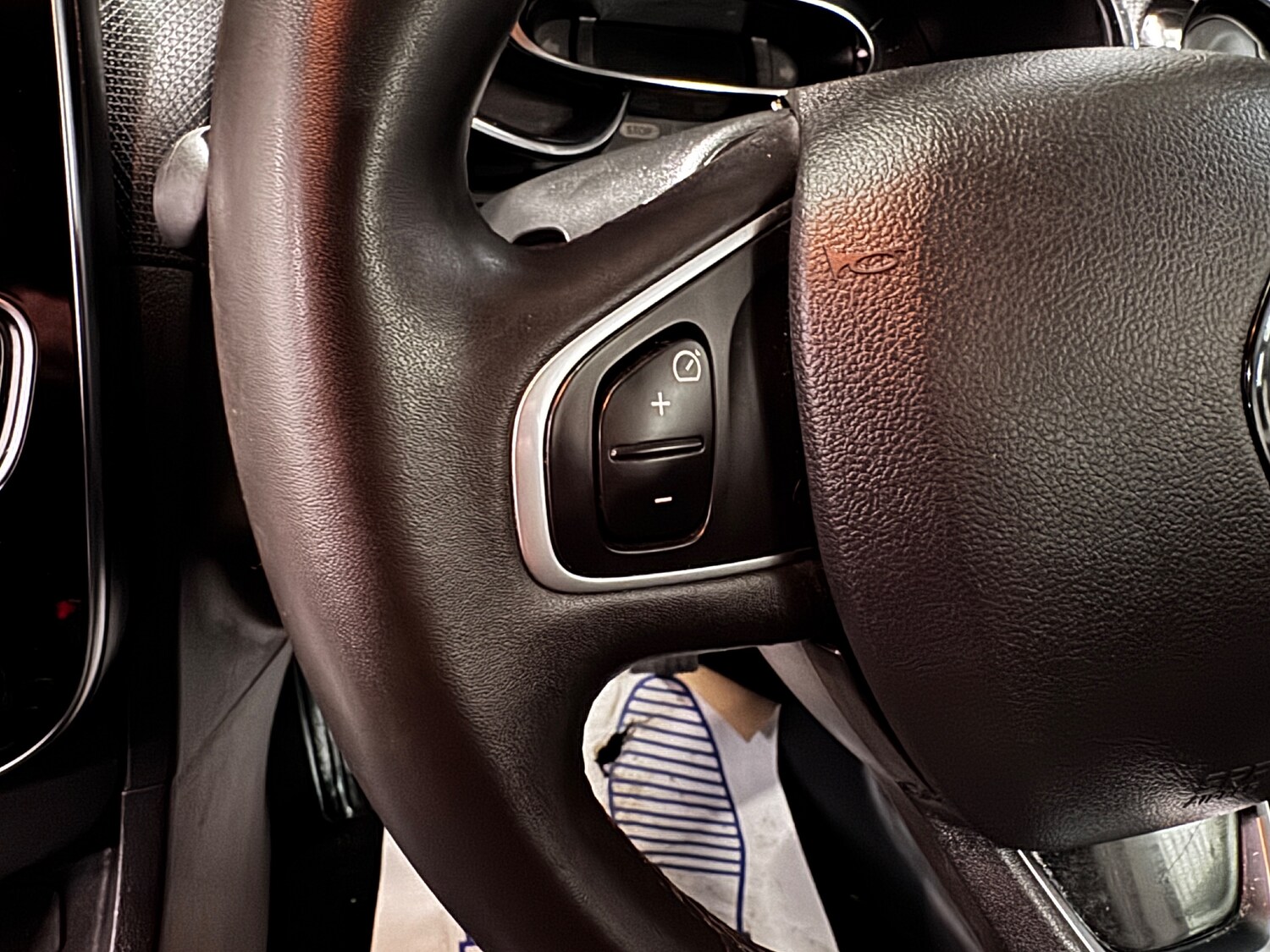 Used Renault Clio for sale - 78035834: Photo 26