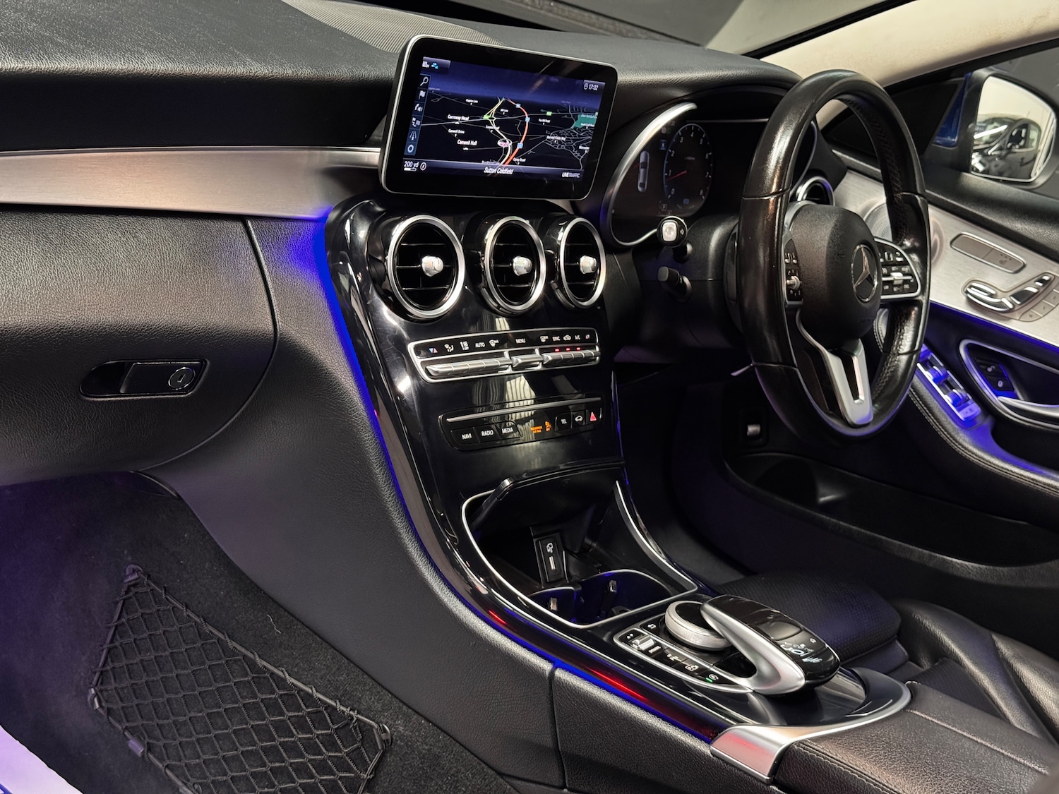 Used Mercedes-Benz C Class 2018 for sale - 78035823: Photo 42