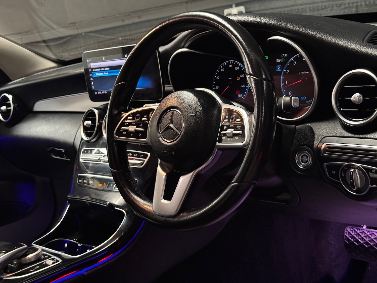 Used Mercedes-Benz C Class 2018 for sale - 78035823: Photo 62