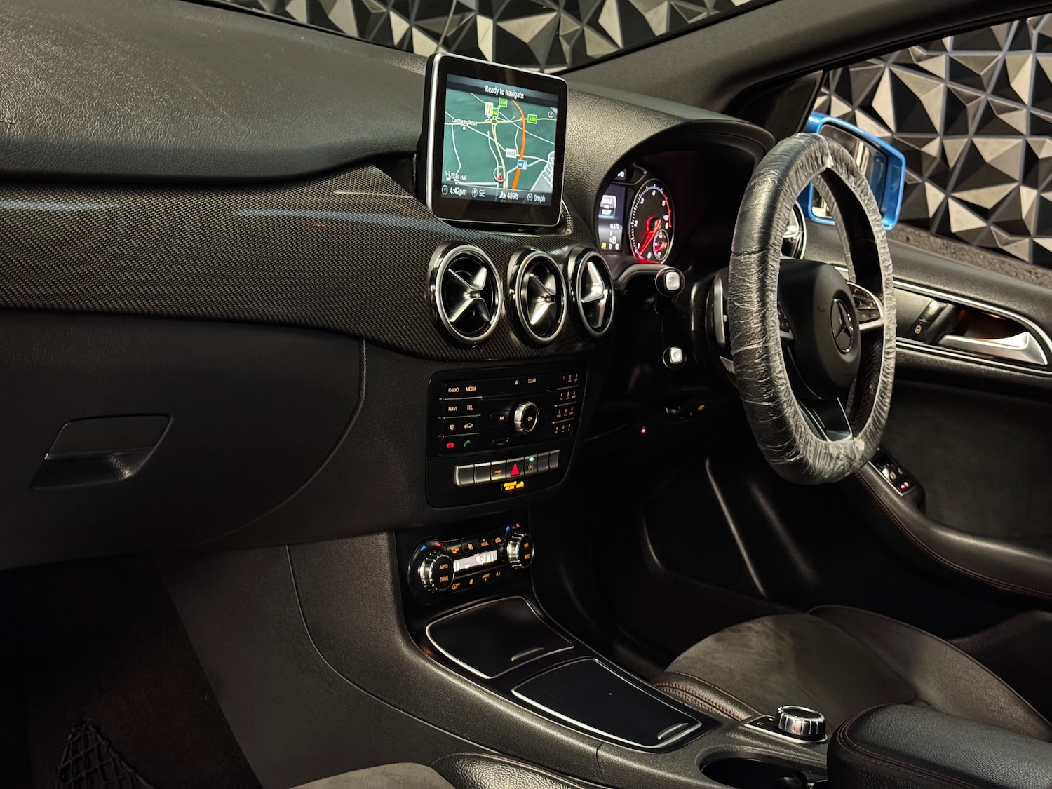 Used Mercedes-Benz B Class 2015 for sale - 78207044: Photo 7