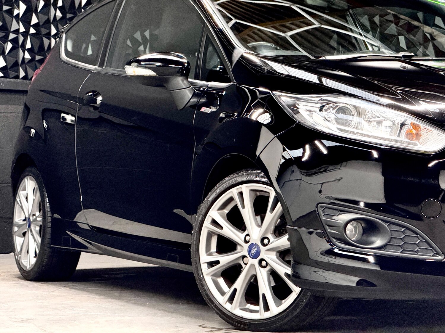 Used Ford Fiesta 2016 for sale - 78035809: Photo 18