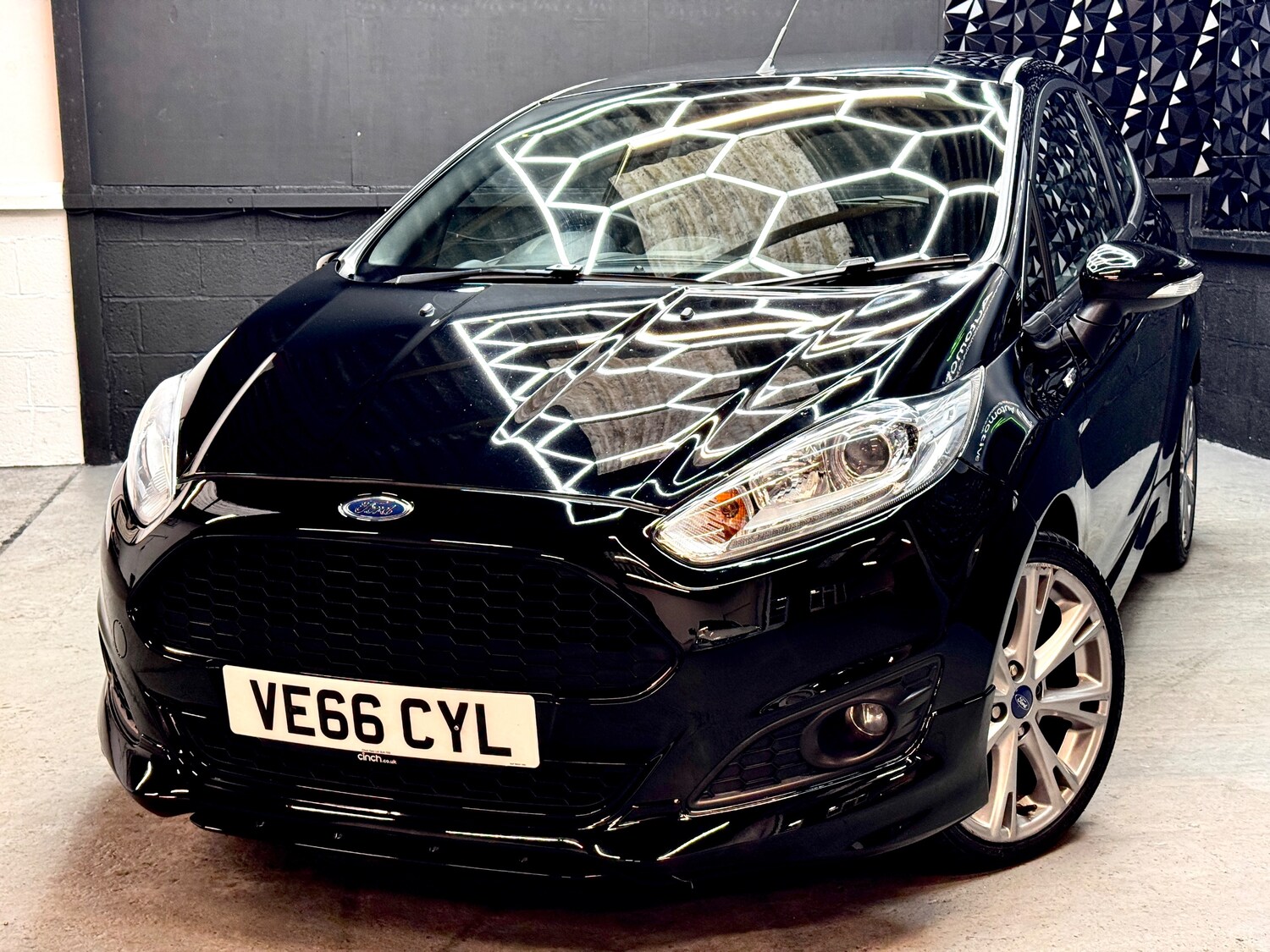 Used Ford Fiesta 2016 for sale - 78035809: Photo 27