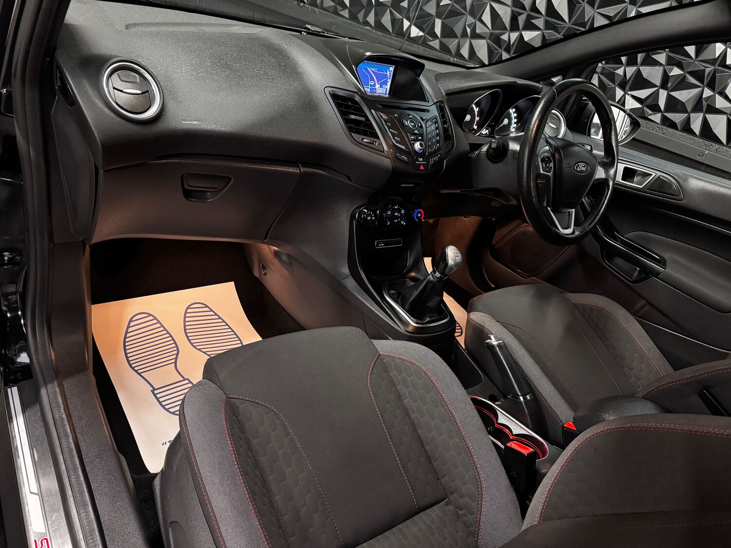 Used Ford Fiesta 2016 for sale - 78035809: Photo 40