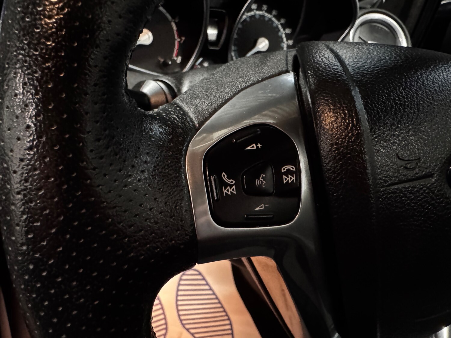 Used Ford Fiesta 2016 for sale - 78035809: Photo 48