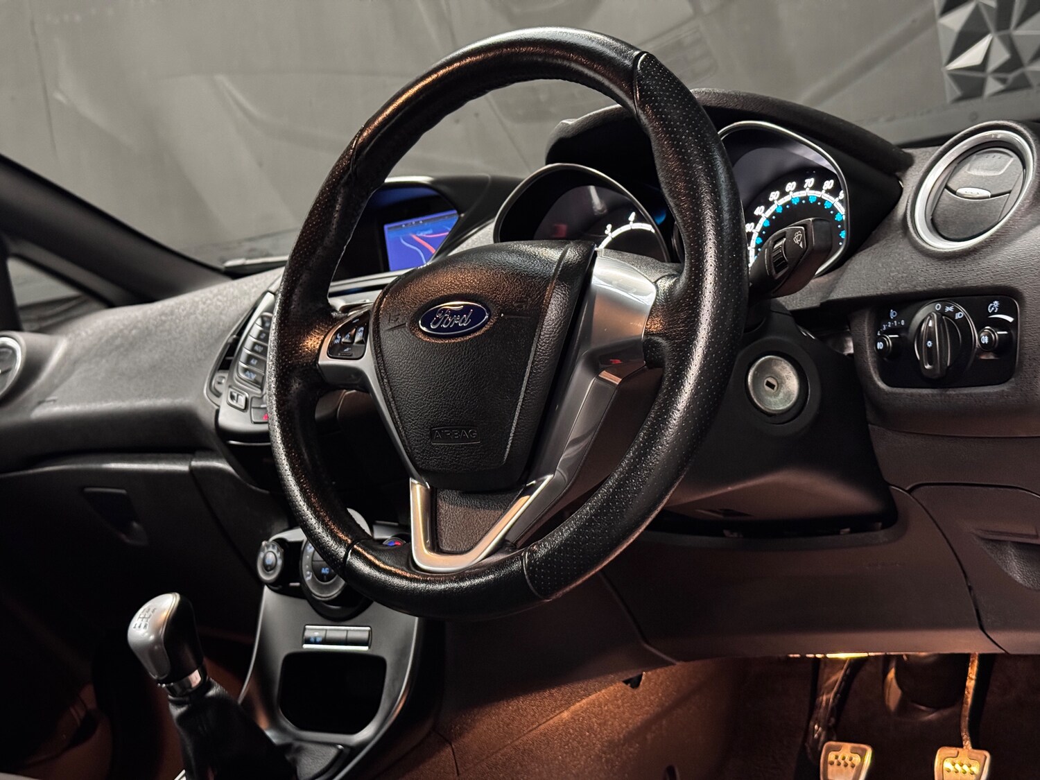 Used Ford Fiesta 2016 for sale - 78035809: Photo 52