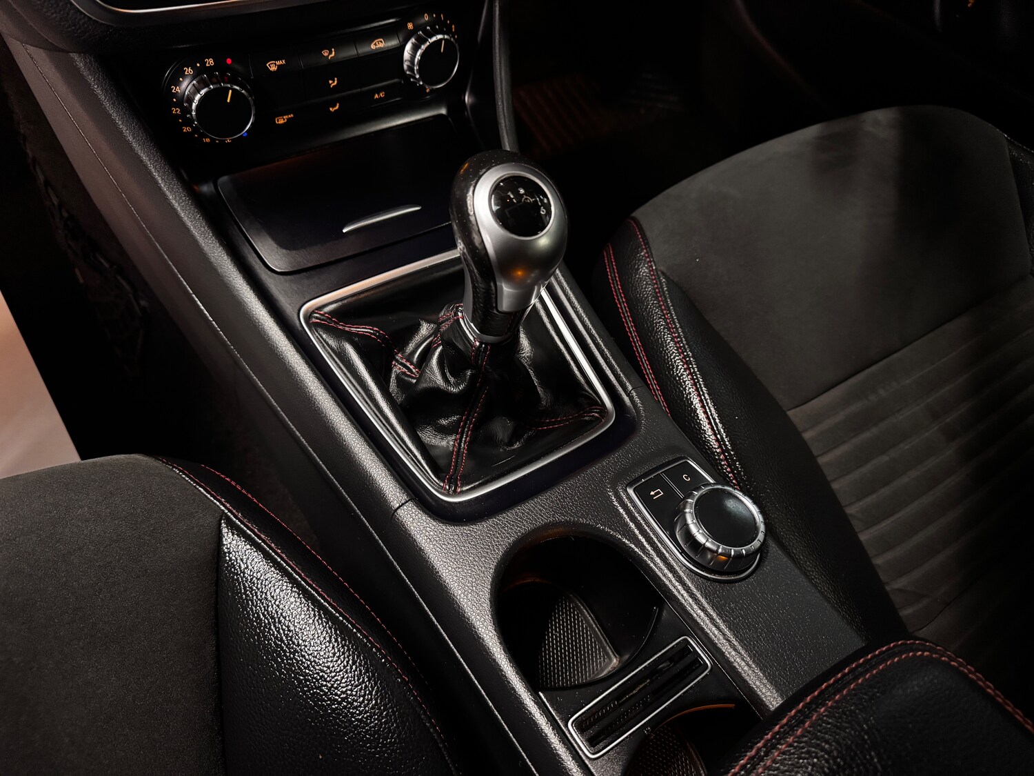 Used Mercedes-Benz GLA 2015 for sale - 78035818: Photo 74