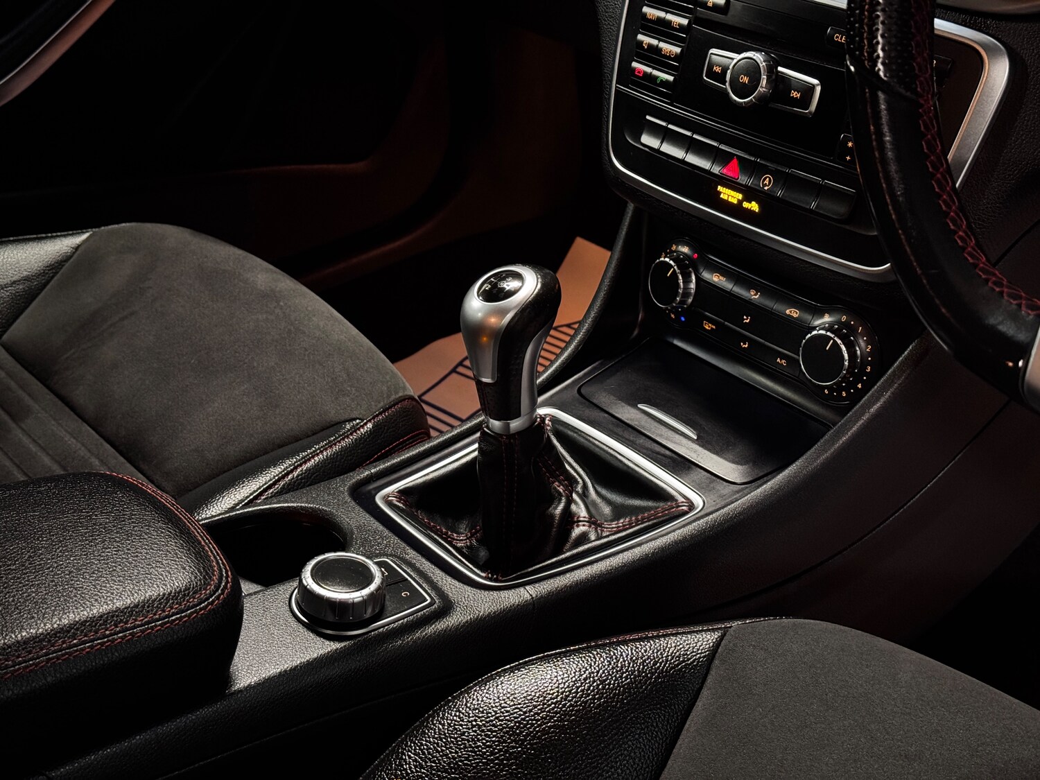 Used Mercedes-Benz GLA 2015 for sale - 78035818: Photo 91