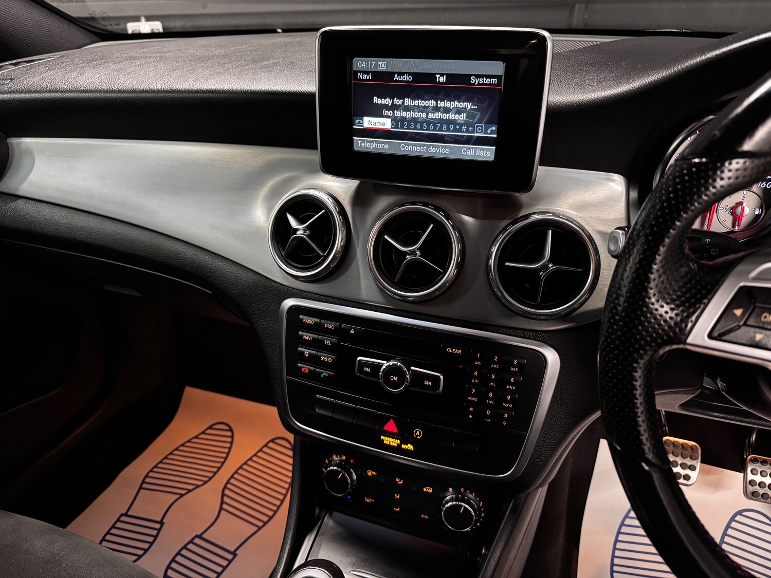 Used Mercedes-Benz GLA 2015 for sale - 78035818: Photo 95