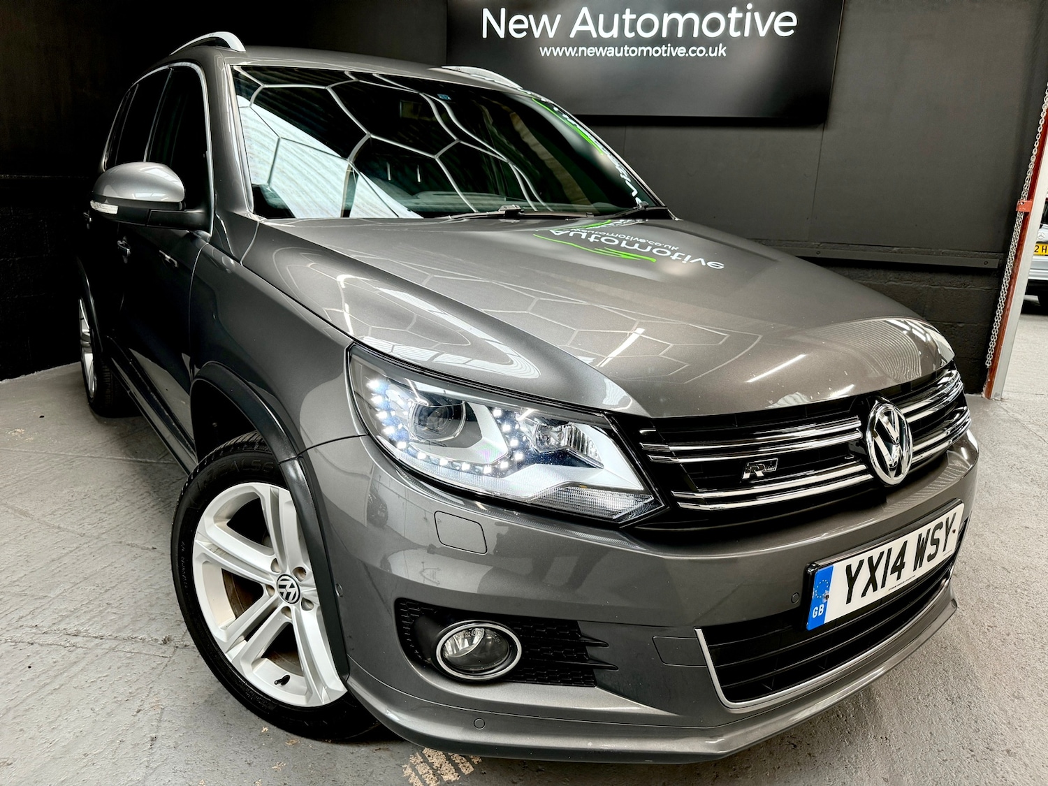 Used Volkswagen Tiguan 2014 for sale - 78035832: Photo 16