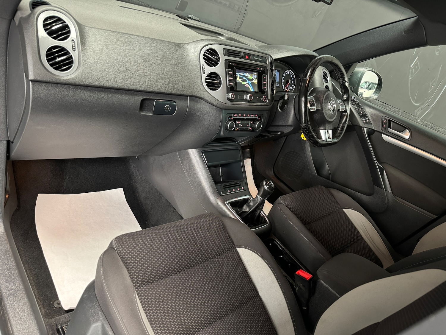 Used Volkswagen Tiguan 2014 for sale - 78035832: Photo 3