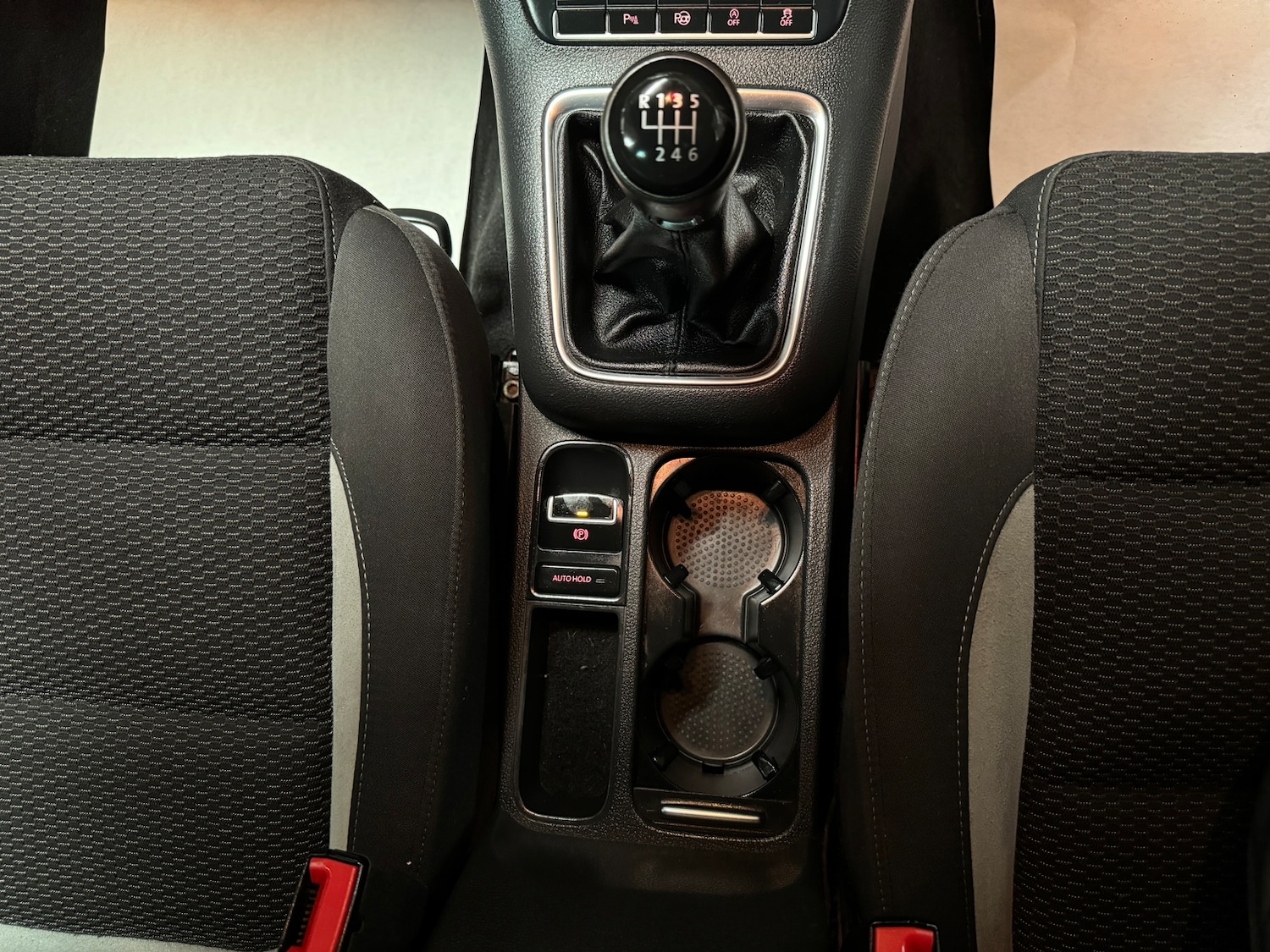 Used Volkswagen Tiguan 2014 for sale - 78035832: Photo 36