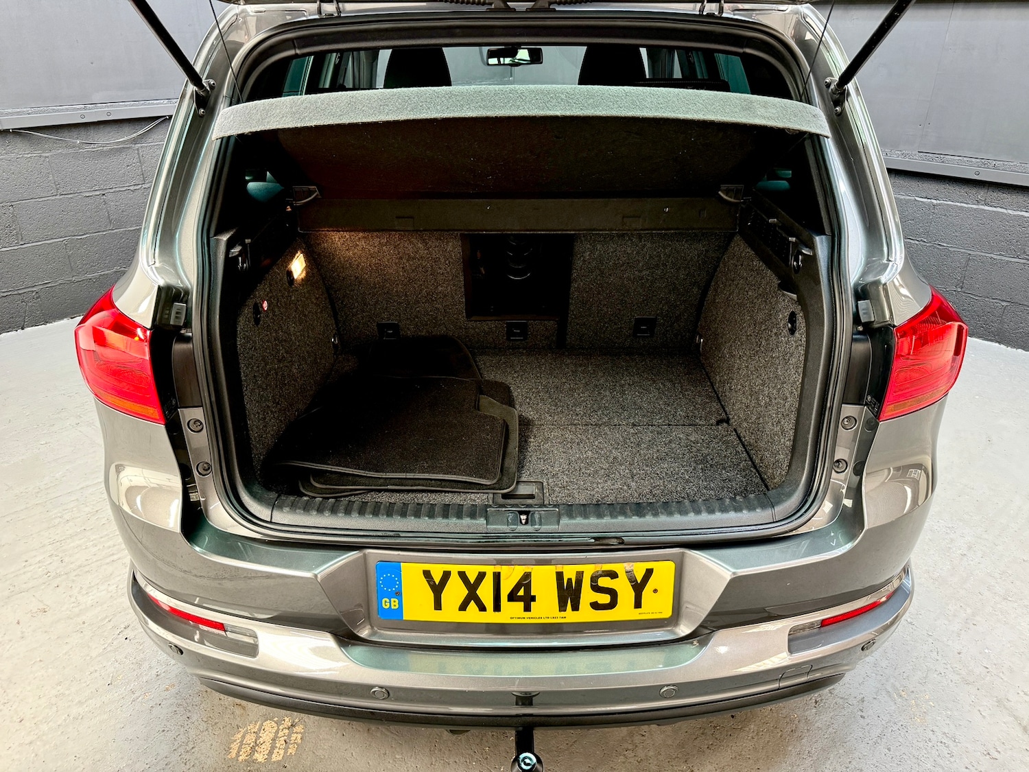 Used Volkswagen Tiguan 2014 for sale - 78035832: Photo 45