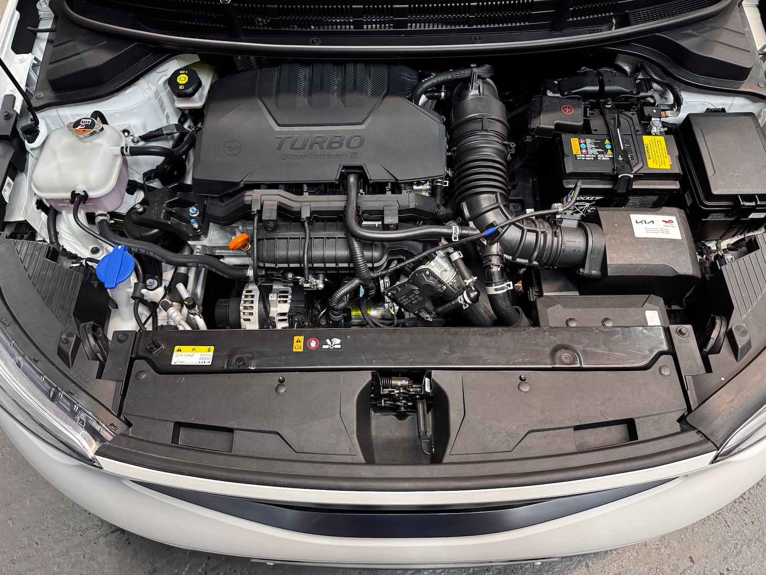 Used Kia Stonic 2024 for sale - 78035808: Photo 29