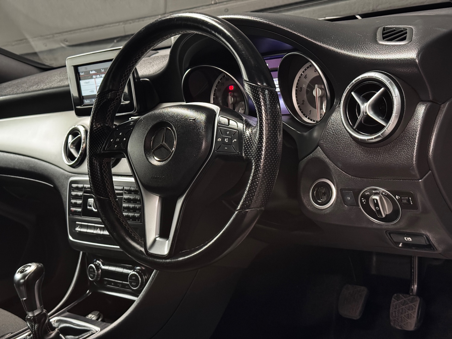 Used Mercedes-Benz CLA 2013 for sale - 78035840: Photo 37