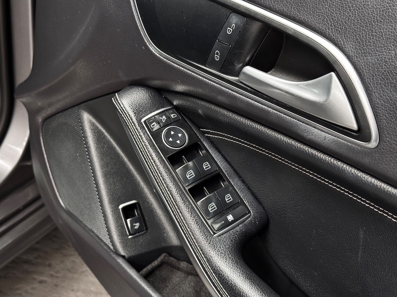 Used Mercedes-Benz CLA 2013 for sale - 78035840: Photo 77