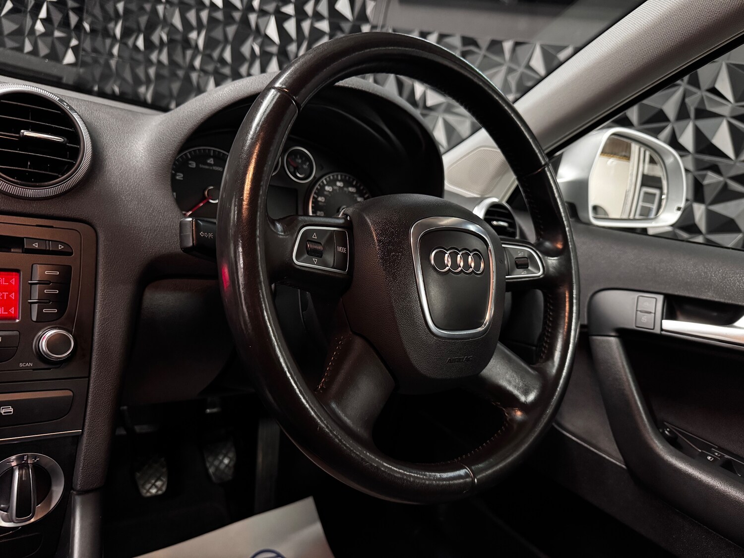 Used Audi A3 2010 for sale - 78035783: Photo 42