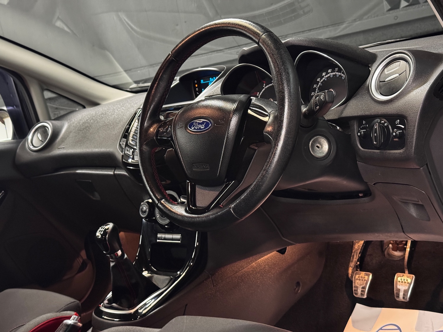 Used Ford Fiesta 2014 for sale - 78141023: Photo 31