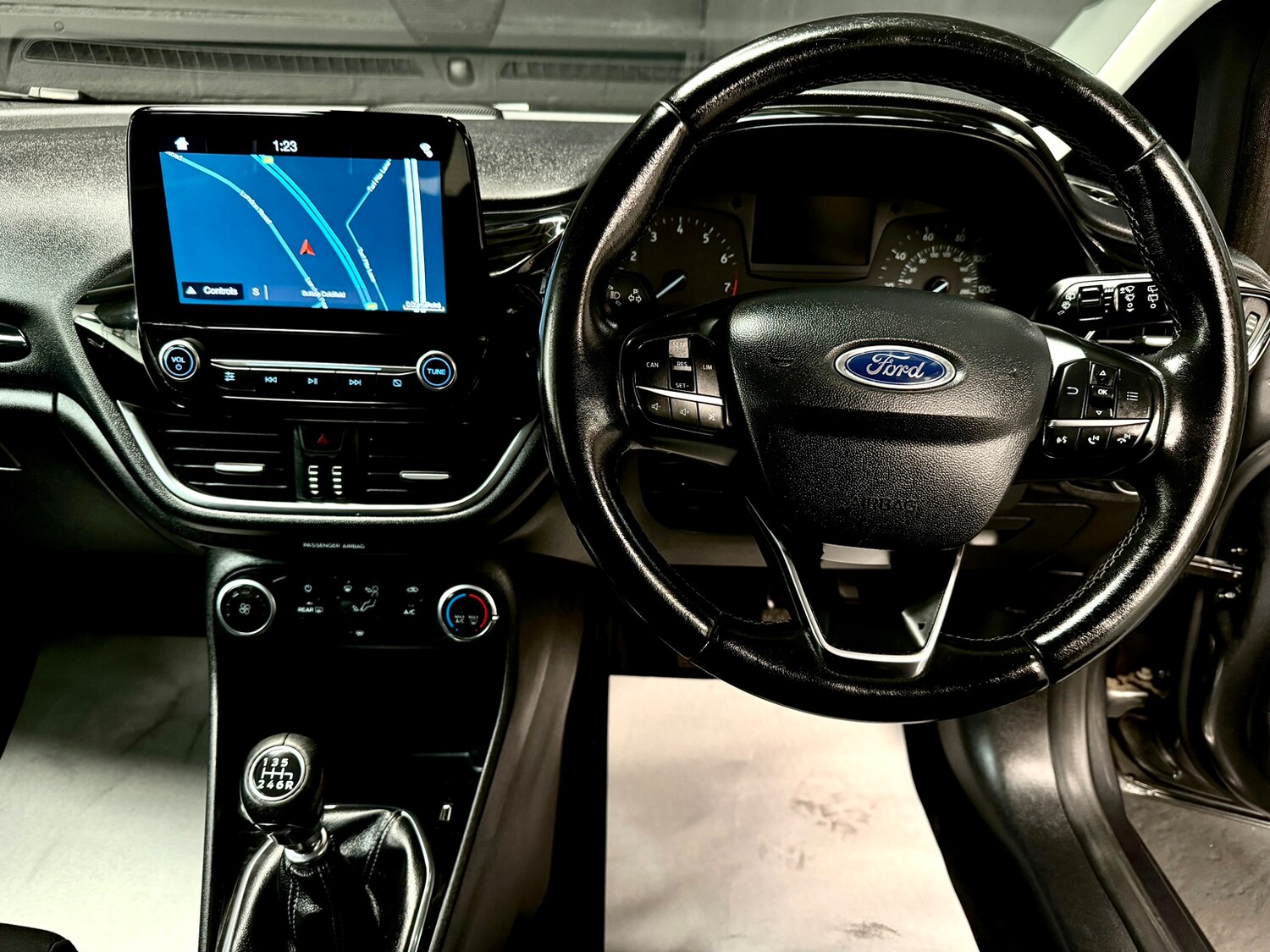 Used Ford Fiesta 2017 for sale - 78035794: Photo 43