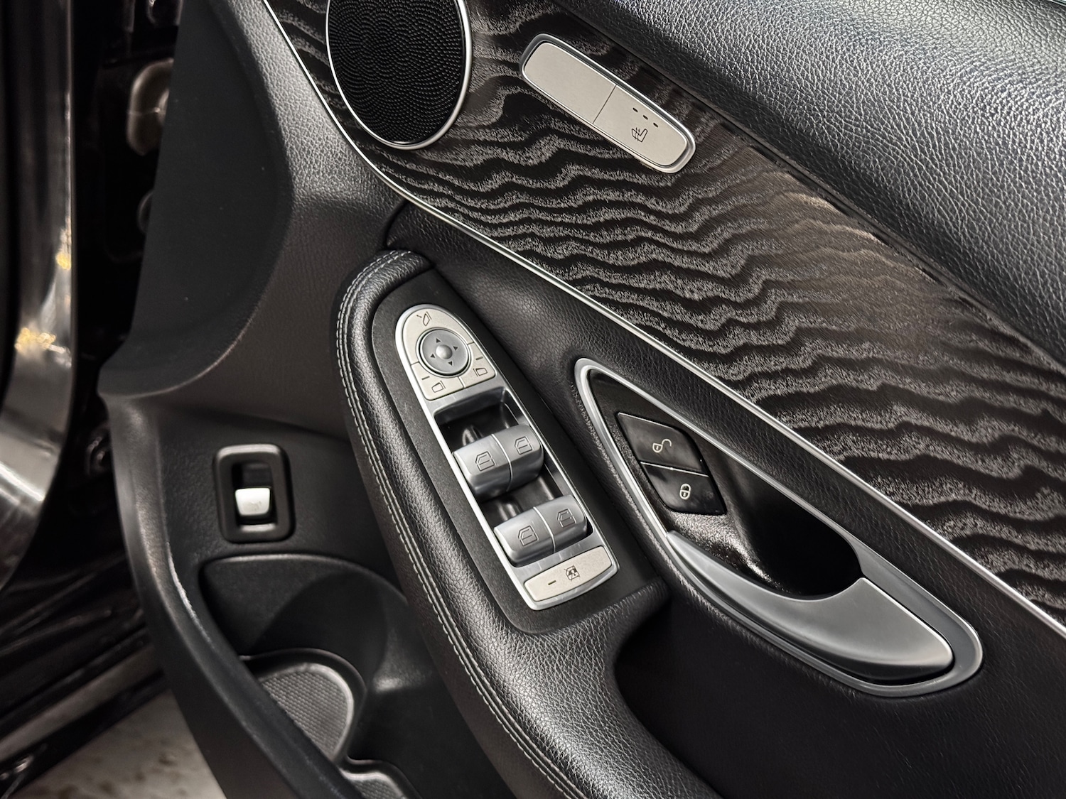 Used Mercedes-Benz C Class 2016 for sale - 78207047: Photo 15