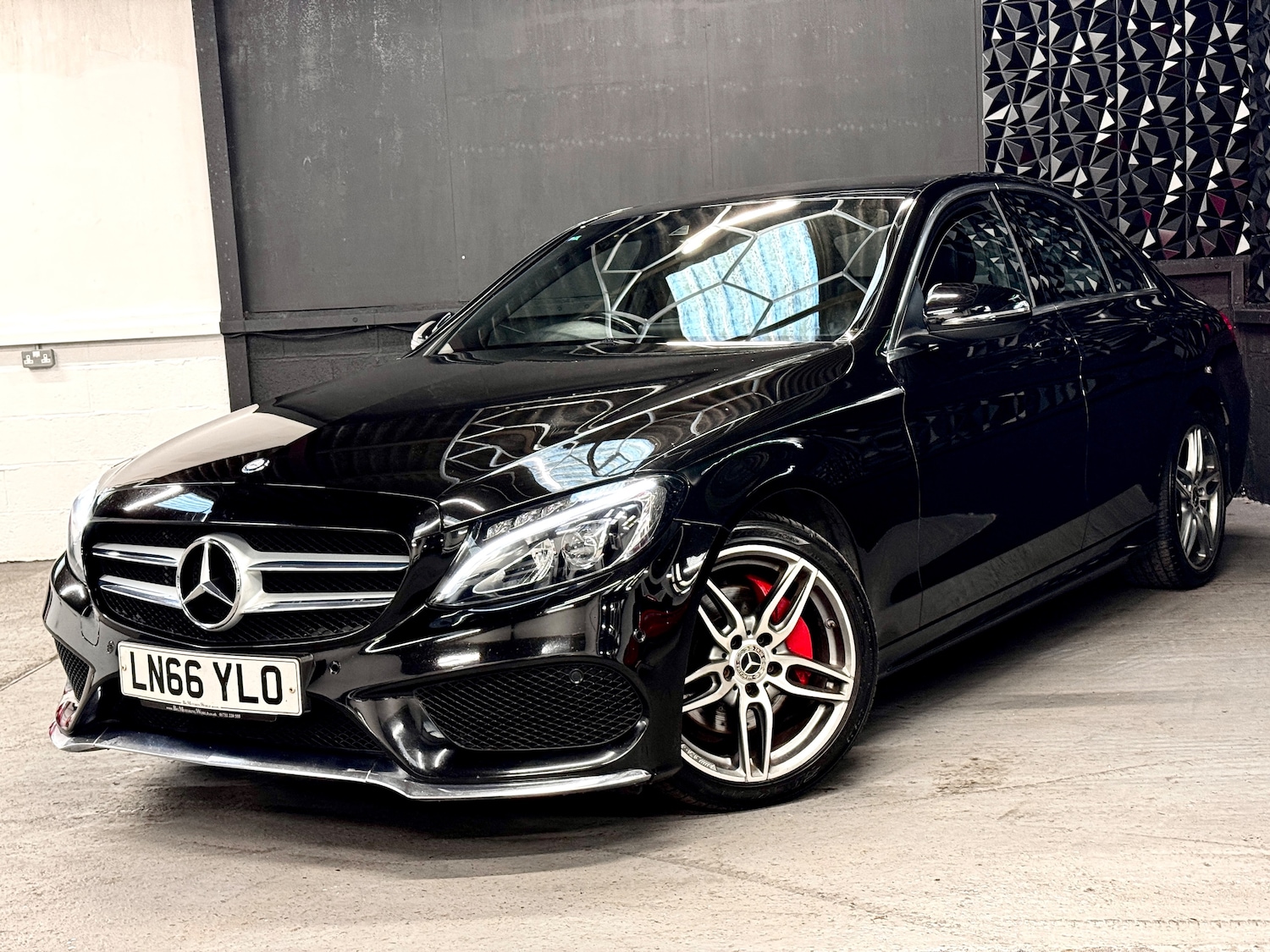 Used Mercedes-Benz C Class 2016 for sale - 78207047: Photo 30