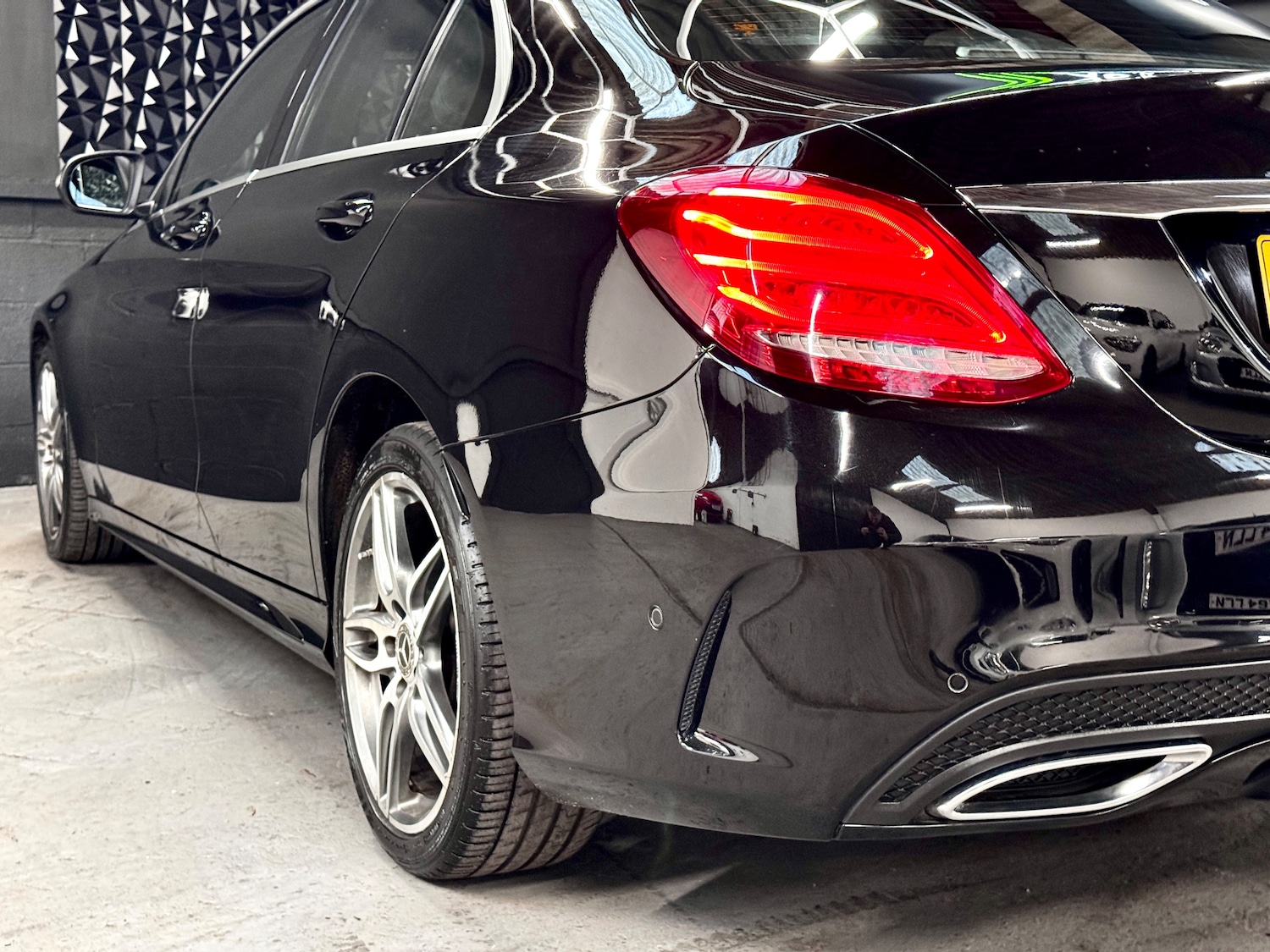 Used Mercedes-Benz C Class 2016 for sale - 78207047: Photo 32