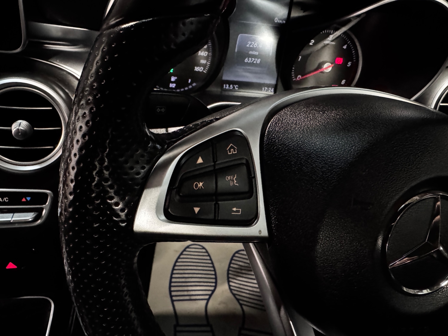 Used Mercedes-Benz C Class 2016 for sale - 78207047: Photo 37