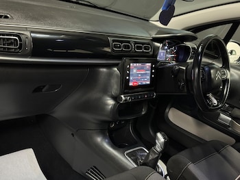 Used Citroen C3 2018 for sale - 78785587: Photo