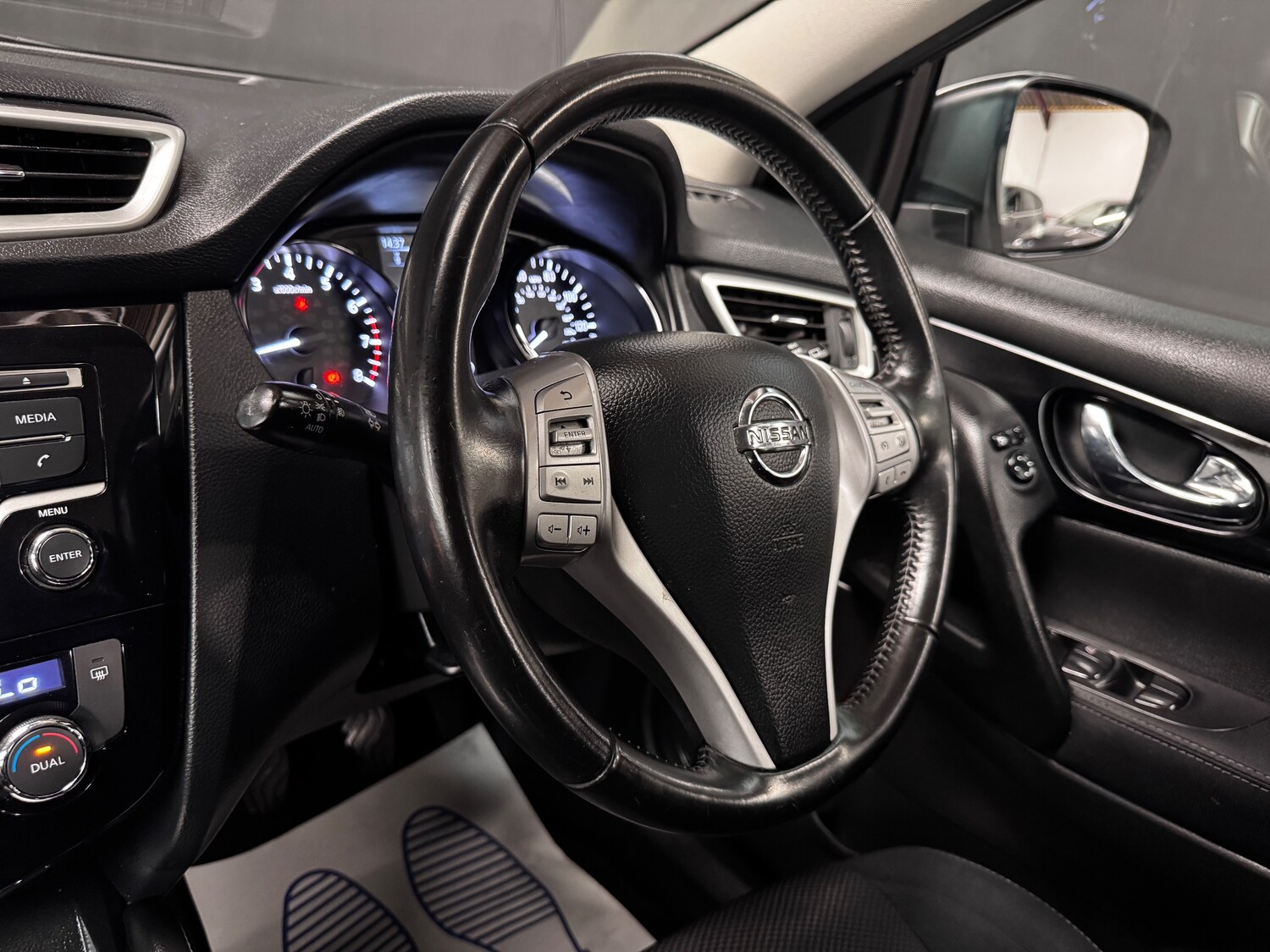 Used Nissan Qashqai 2015 for sale - 78035827: Photo 39