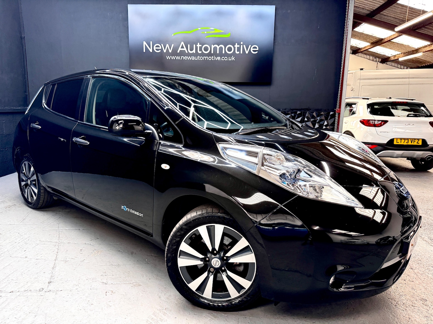Used Nissan Leaf 2015 for sale - 78035825: Photo 14