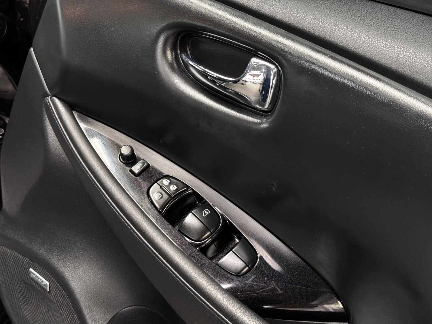 Used Nissan Leaf 2015 for sale - 78035825: Photo 38