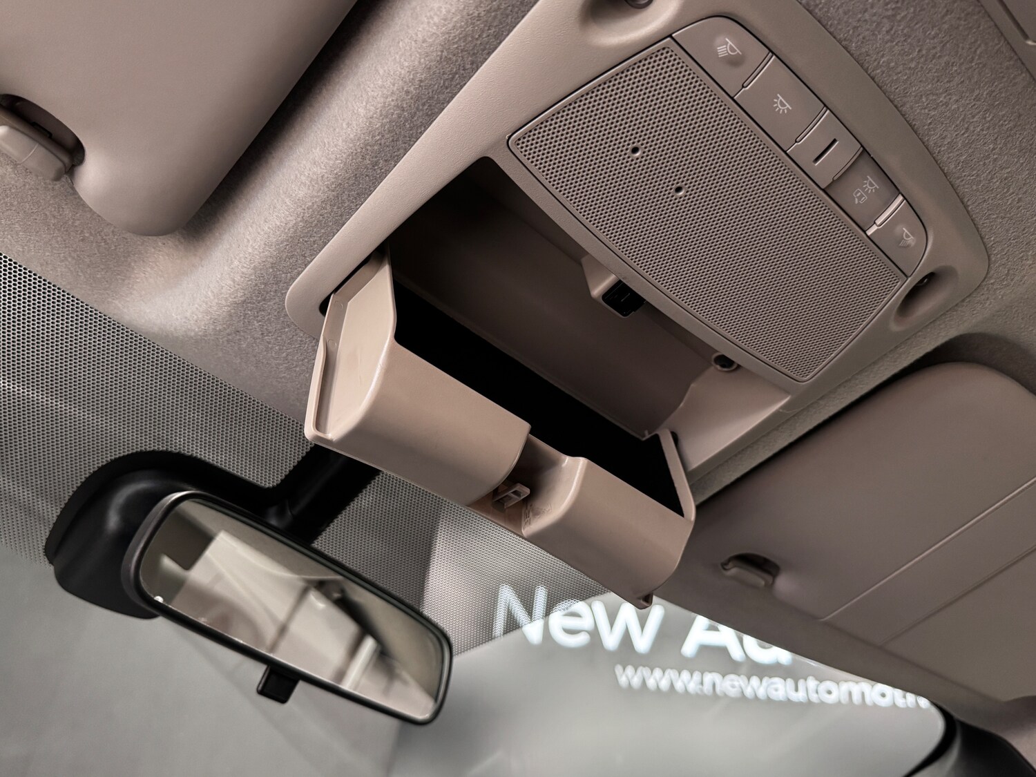 Used Nissan Leaf 2015 for sale - 78035825: Photo 41