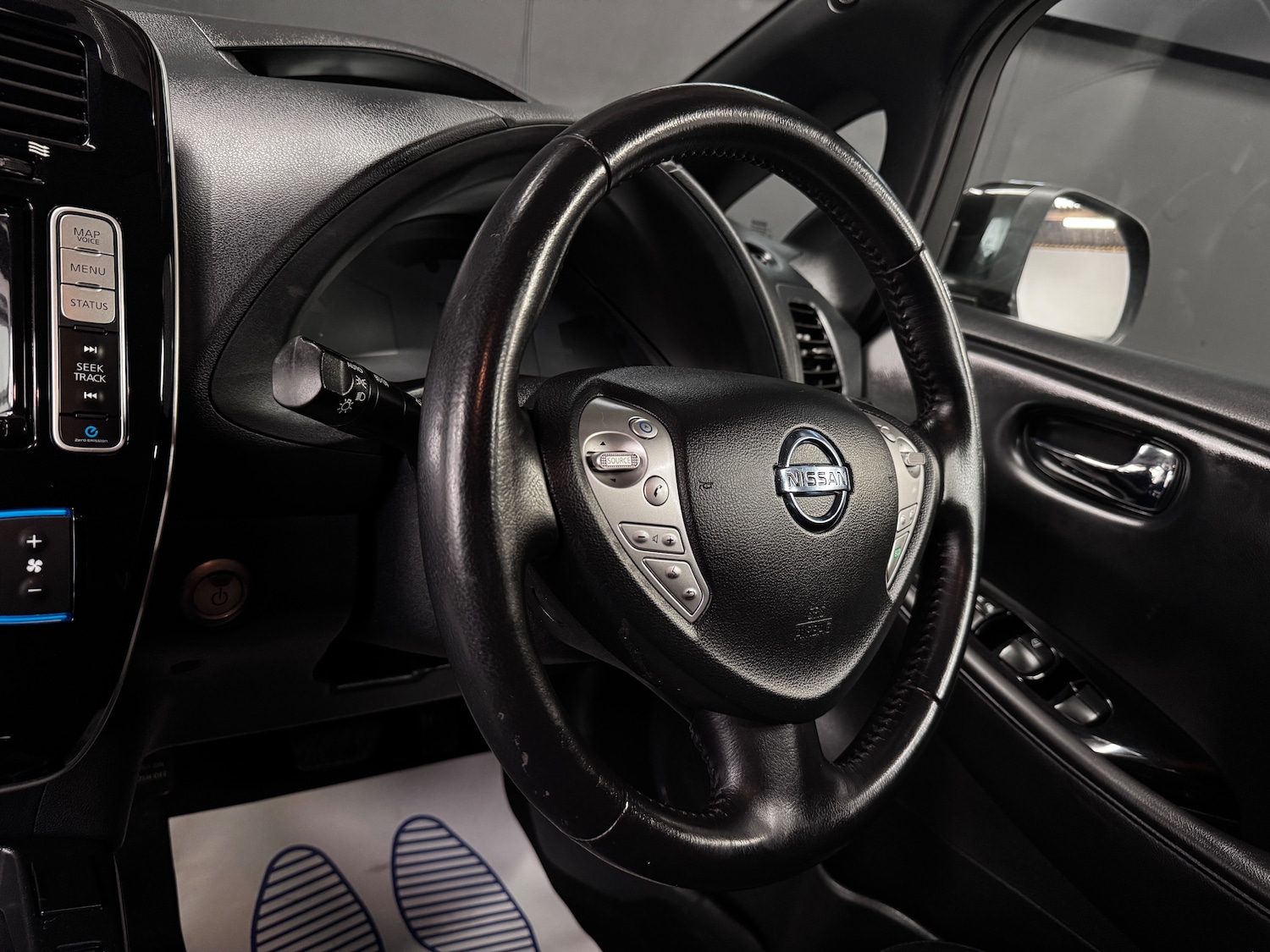 Used Nissan Leaf 2015 for sale - 78035825: Photo 6