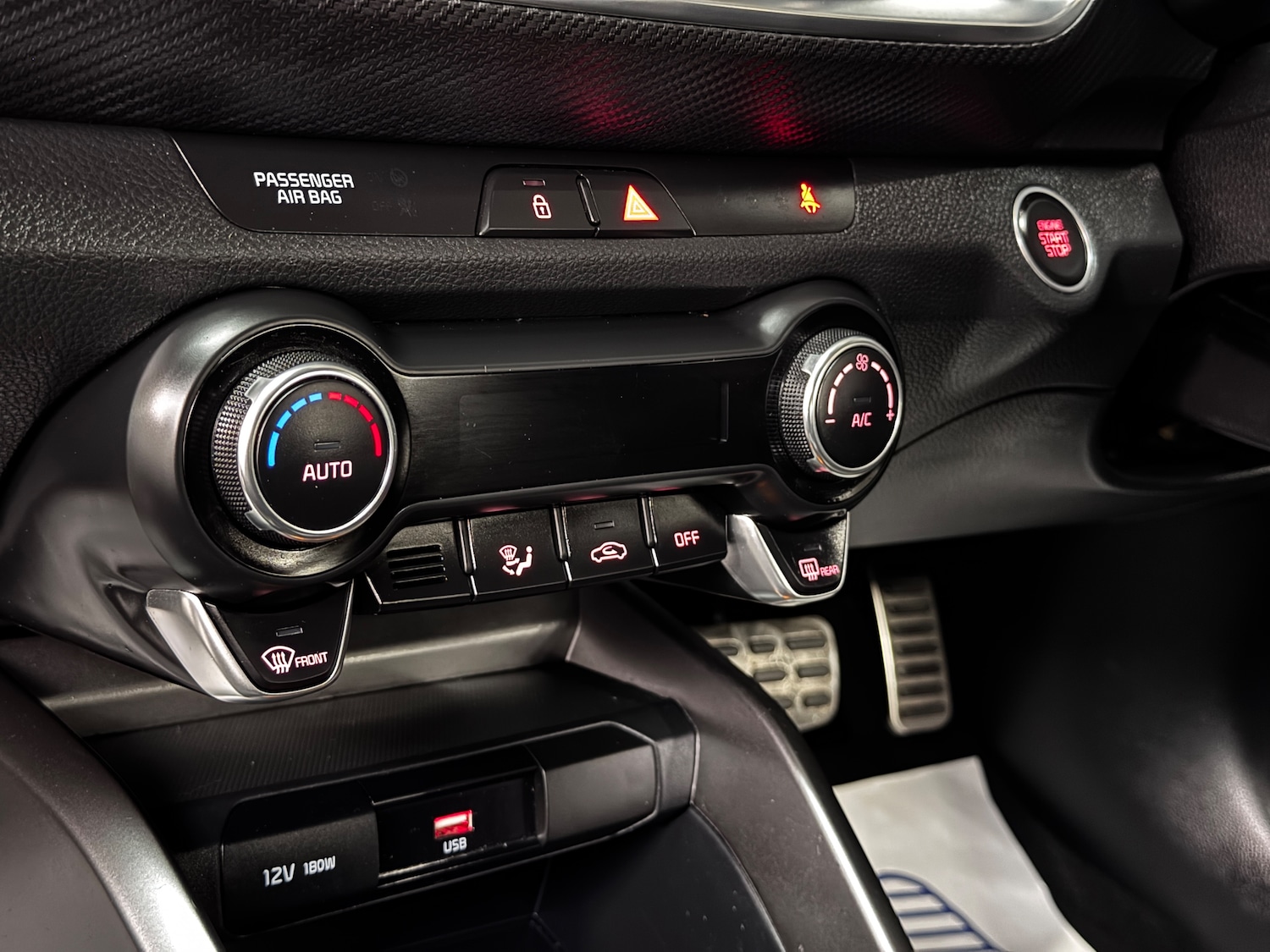 Used Kia Stonic 2024 for sale - 78035817: Photo 48