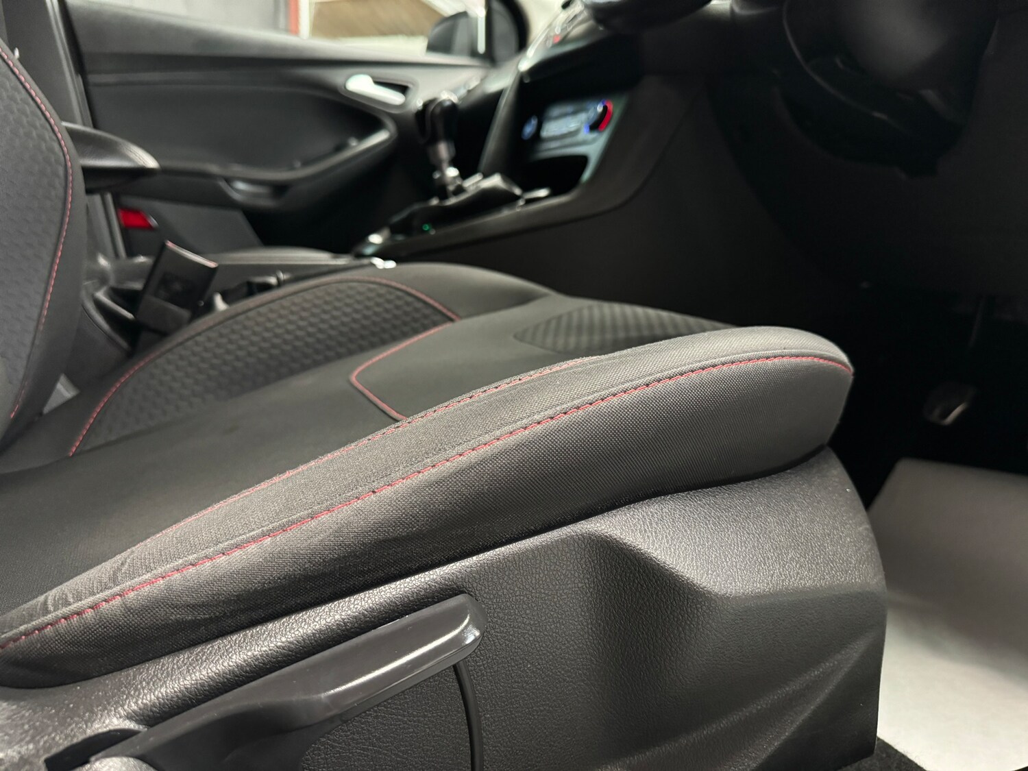 Used Ford Focus 2015 for sale - 78035793: Photo 57