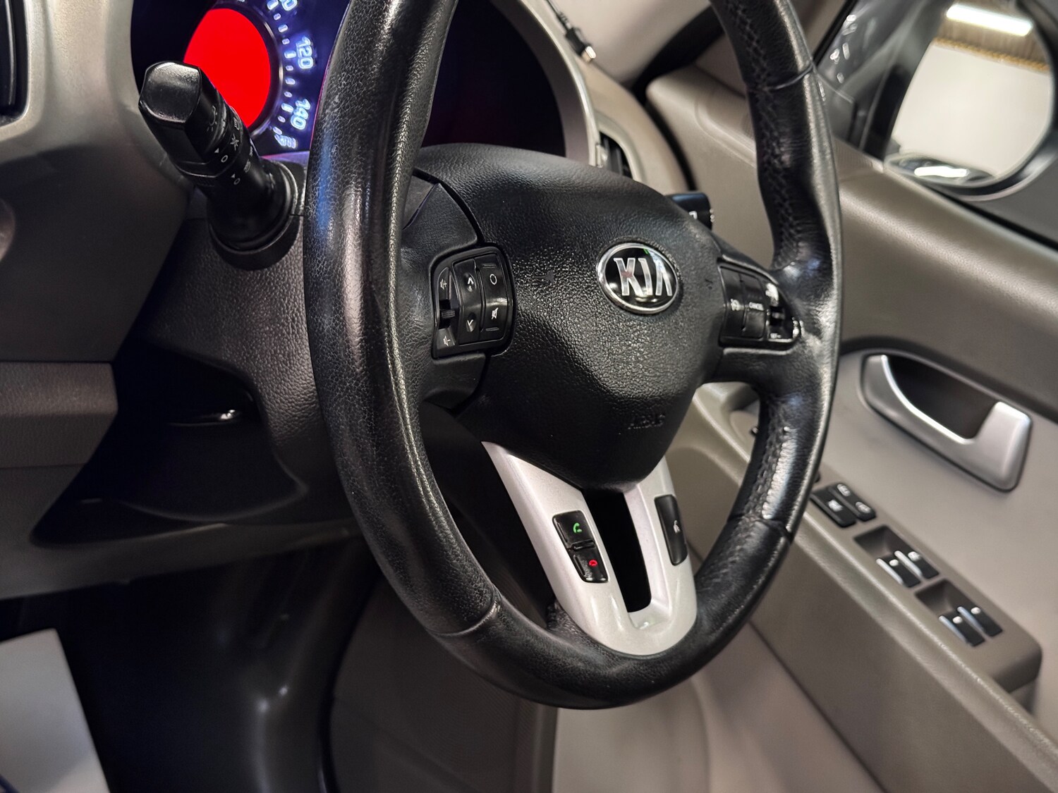 Used Kia Sportage 2013 for sale - 78035837: Photo 76