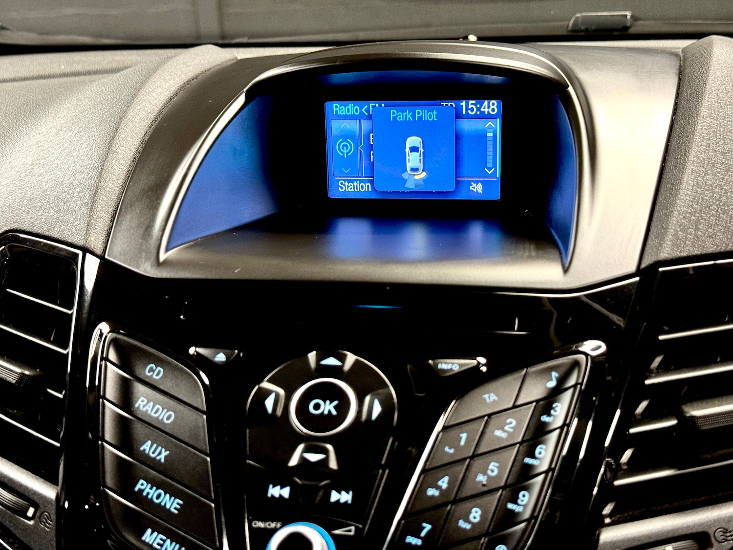 Used Ford Fiesta 2016 for sale - 78207046: Photo 11