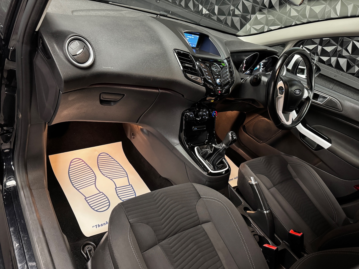 Used Ford Fiesta 2016 for sale - 78207046: Photo 3