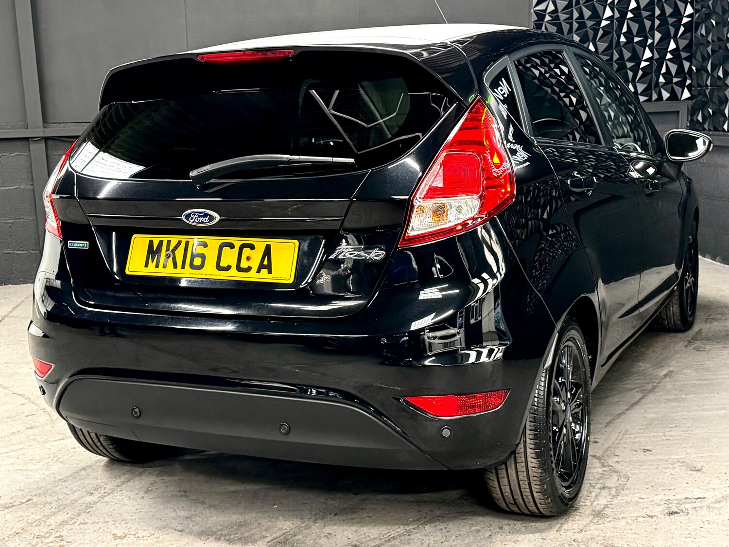 Used Ford Fiesta 2016 for sale - 78207046: Photo 35