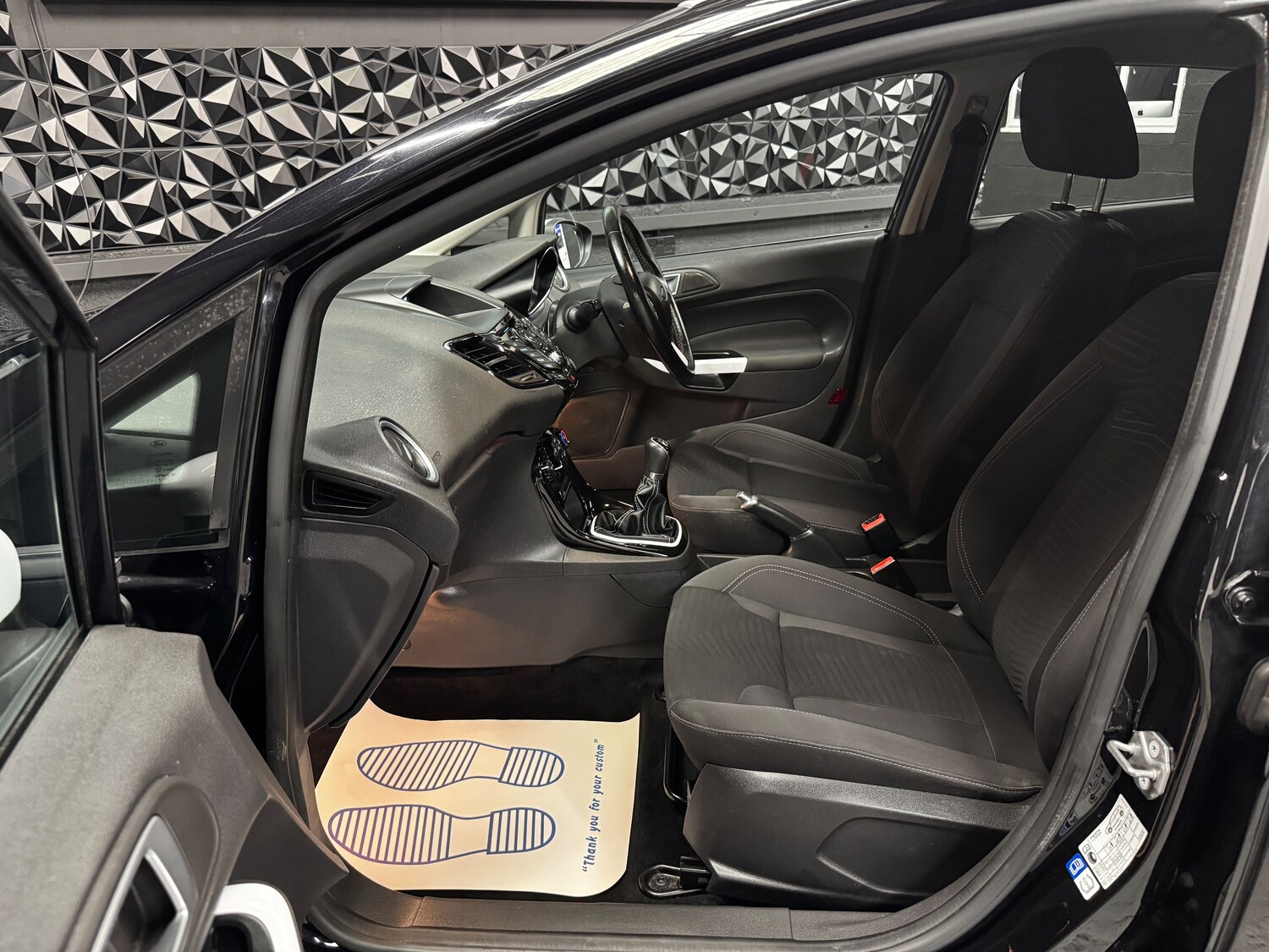 Used Ford Fiesta 2016 for sale - 78207046: Photo 40