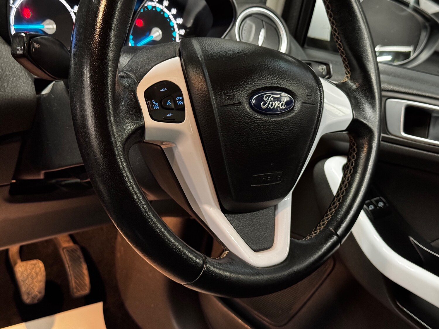 Used Ford Fiesta 2016 for sale - 78207046: Photo 43