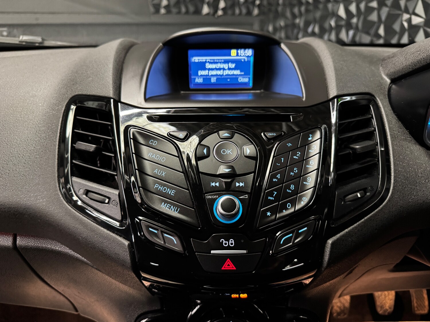 Used Ford Fiesta 2016 for sale - 78207046: Photo 47