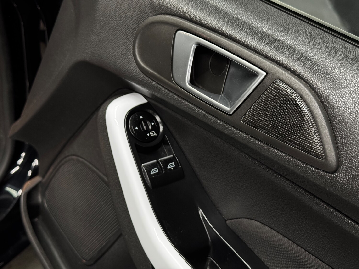 Used Ford Fiesta 2016 for sale - 78207046: Photo 50